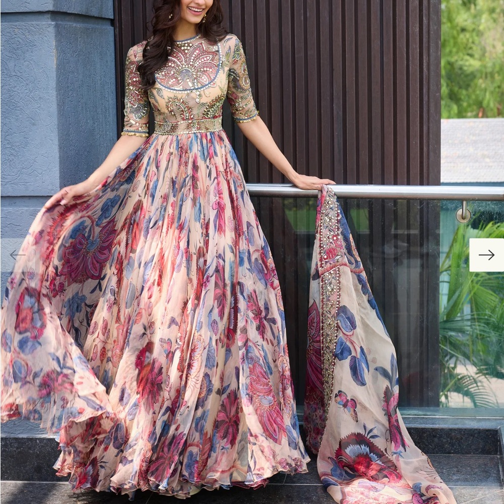 Elegant Floral Maxi Dress with Embellishments